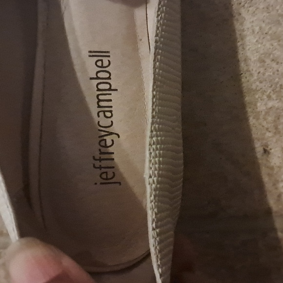 Jeffrey Campbell Viona Texture Off White Cream Pointed-Toe Loafers/Flats 7 - Picture 7 of 8